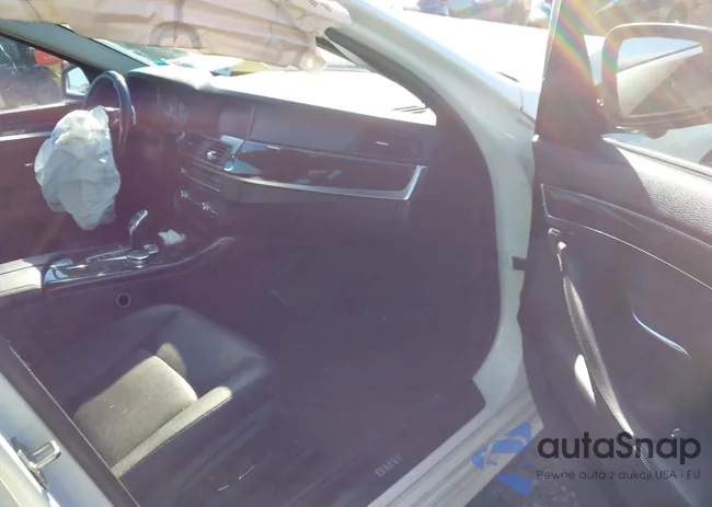 WBA5A7C52GG144408: 43555268