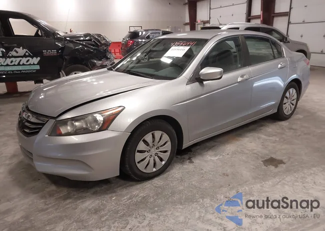 1HGCP2F3XCA056694: 43556441