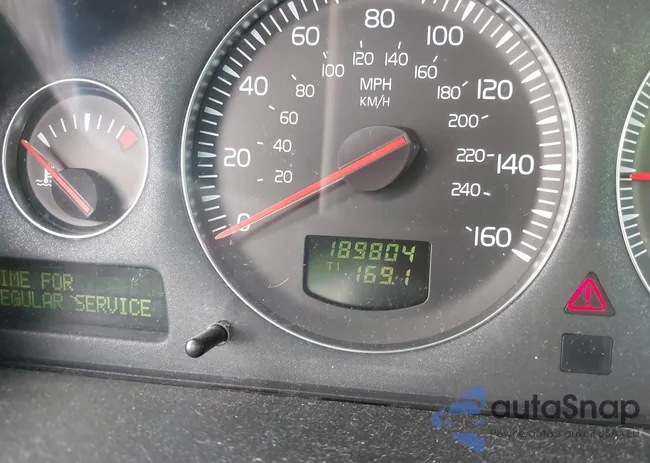 YV1SW64A942426450: 43556616