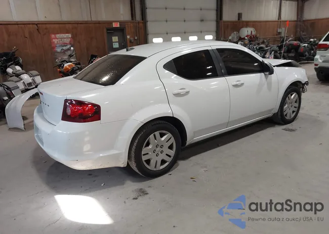 1C3CDZAB8EN181014: 43556644