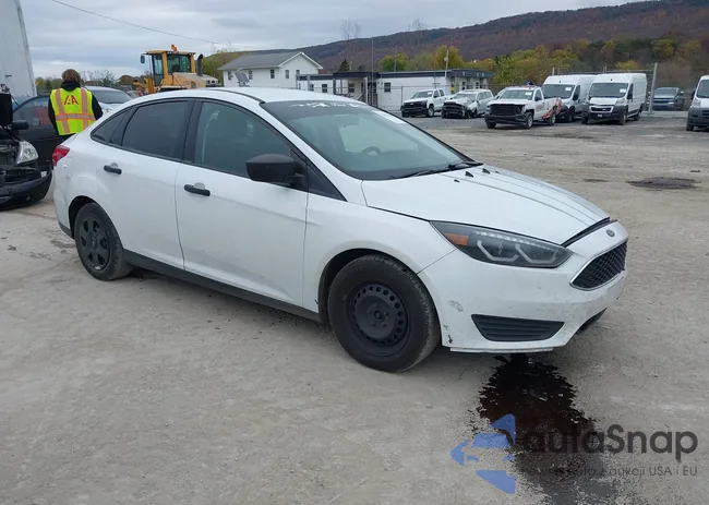 1FADP3E20JL326461: 43556674