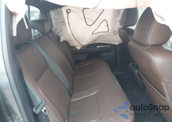 3TMEZ5CN3HM049928: 43556750