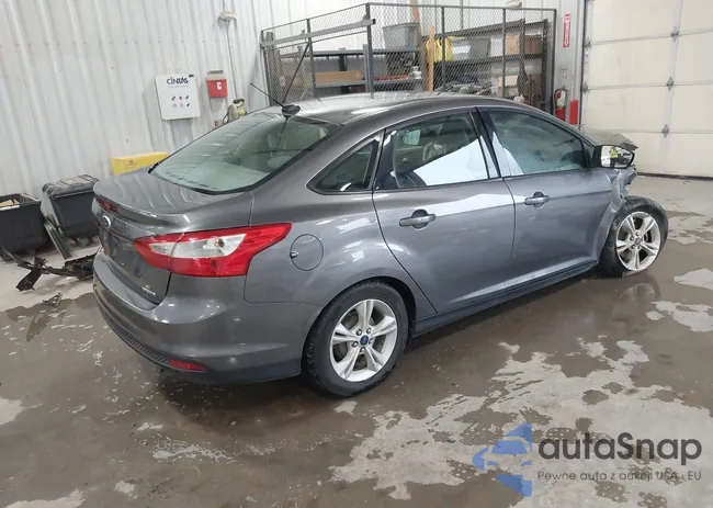 1FADP3F25EL413308: 43556768