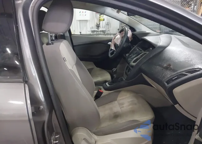 1FADP3F25EL413308: 43556768