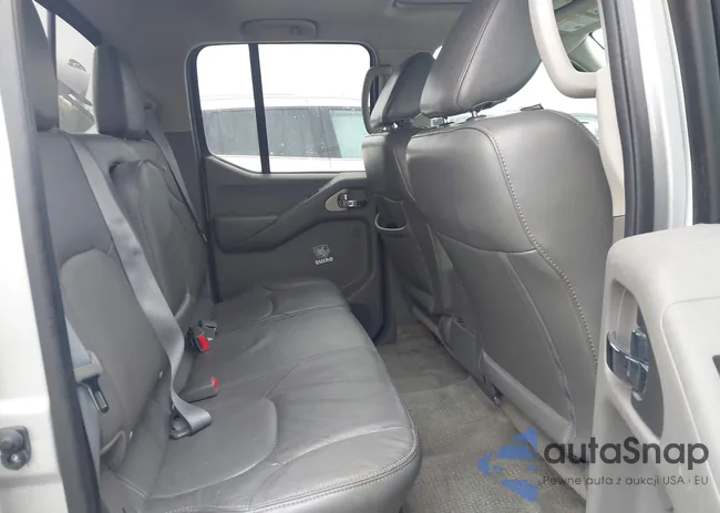 1N6AD0FV3GN708863: 43556856