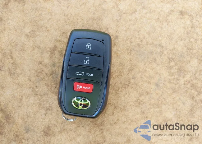 4T1DBADK8SU508513: 43556889