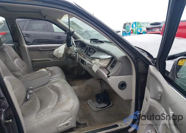 1LNLM82W4SY754004: 43556143