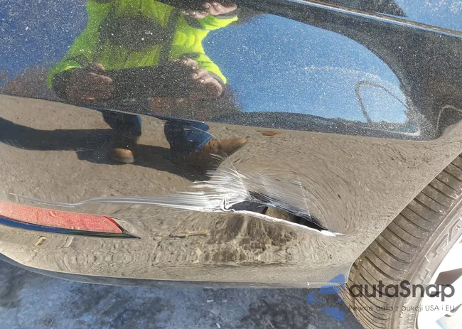 WAUEFGFF7F1063279: 43556301