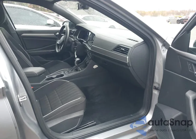 3VWBM7BU2RM028668: 43556345