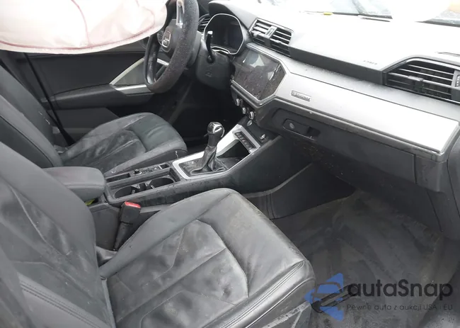 WA1DECF38L1023587: 43557512