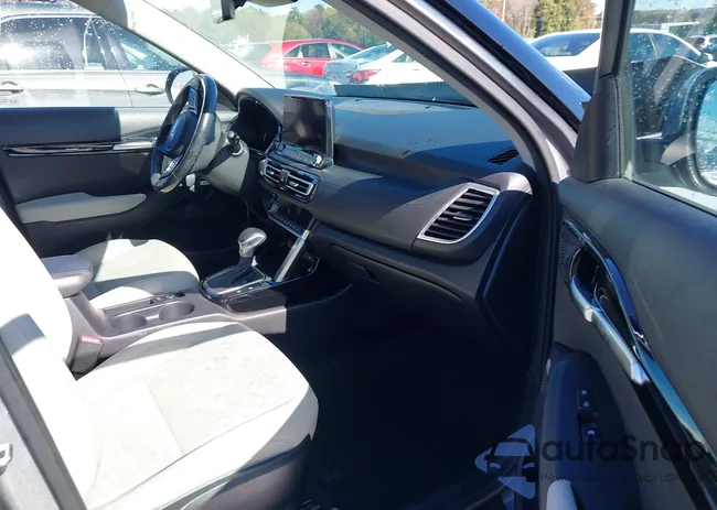 KNDETCA25M7194925: 43557684