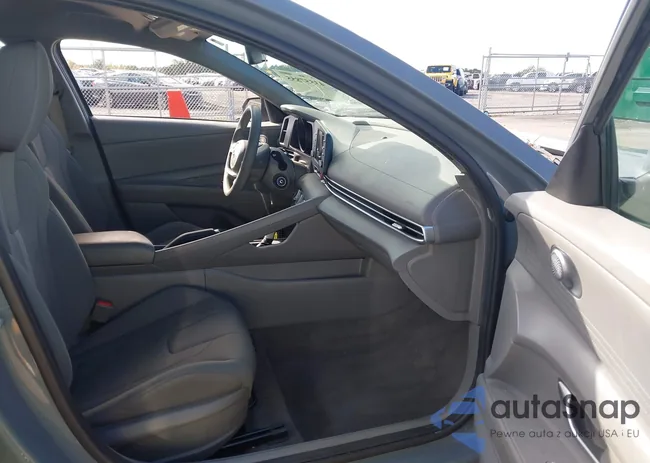 KMHLL4AG4MU204088: 43557855