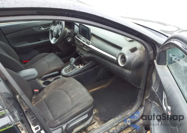 3KPF24AD2LE155643: 43557887