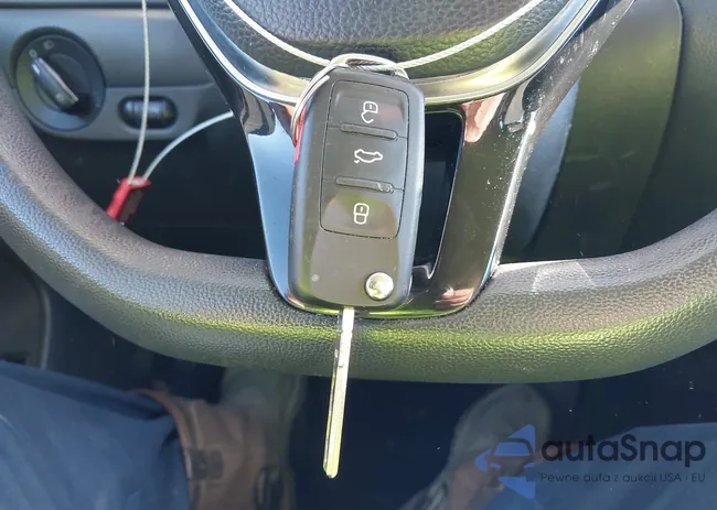 3VW2K7AJ8FM201568: 43557907