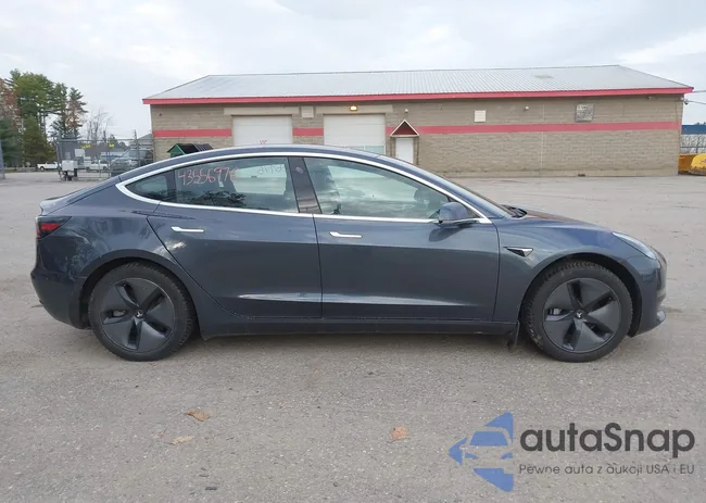 5YJ3E1EA8JF026760: 43556976