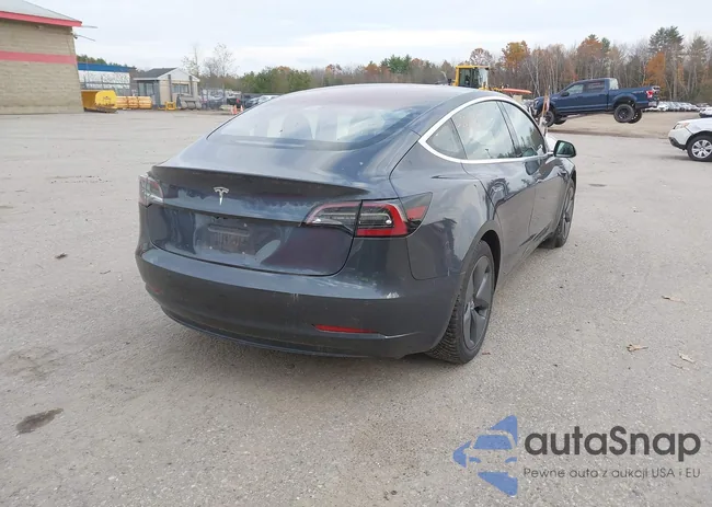 5YJ3E1EA8JF026760: 43556976