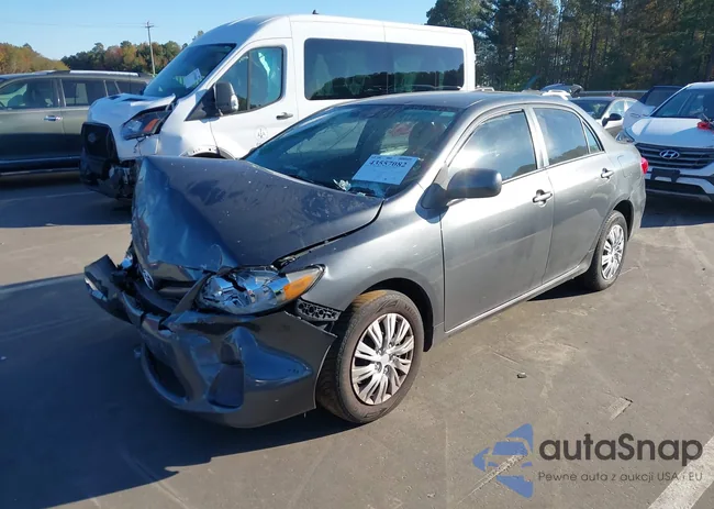 2T1BU4EE8BC574847: 43557082