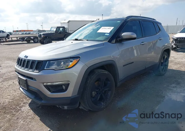 3C4NJCBB4LT129403: 43557301