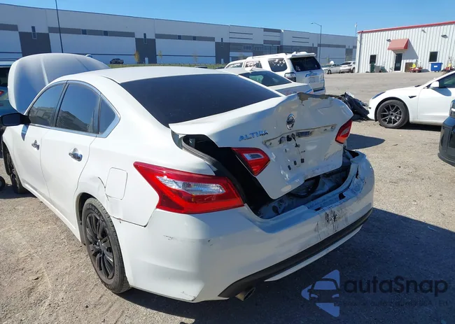 1N4AL3AP3HN316067: 43558377