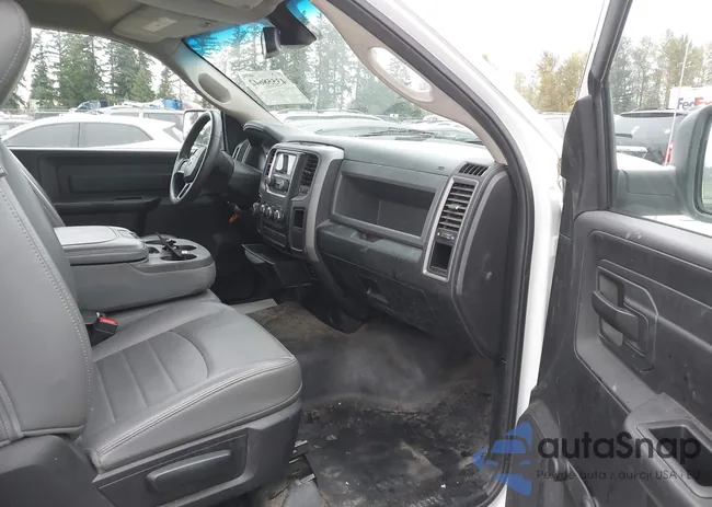 3C6JR6DG3JG162651: 43558642