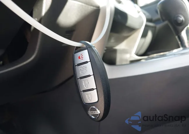 1N4AL3AP4DC272585: 43558677