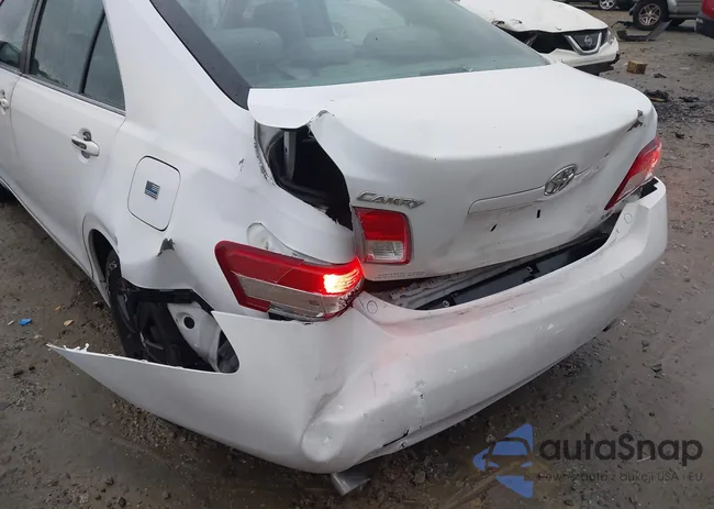 4T1BK3EK6BU610362: 43558717