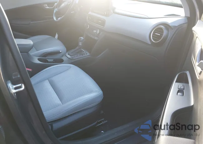 KM8K3CA56KU274497: 43558809