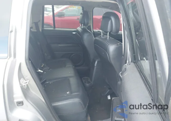 1C4NJCBA4GD649703: 43558029