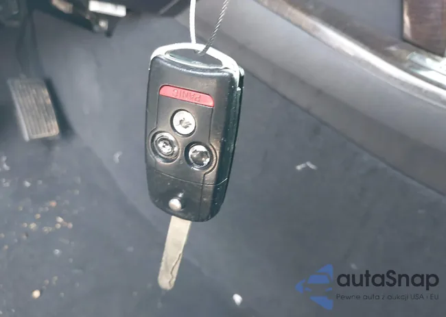 2HNYD2H23AH503778: 43558206