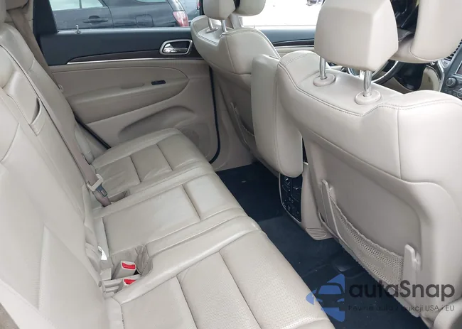 1C4RJFBG0FC785046: 43558221