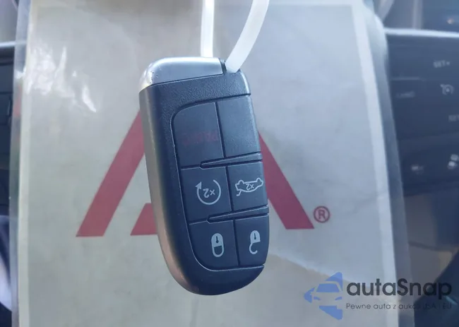 2C3CDXHG3PH681437: 43558241