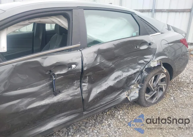 KMHLS4DG3SU939320: 43558245