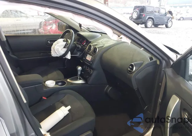 JN8AS5MT5FW652378: 43559718