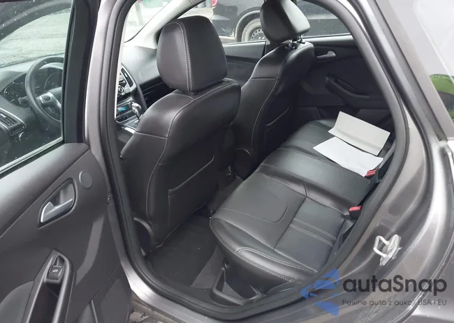 1FADP3N28EL159451: 43559951