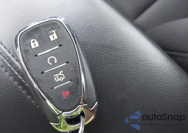 1G1ZD5ST1PF221042: 43559005