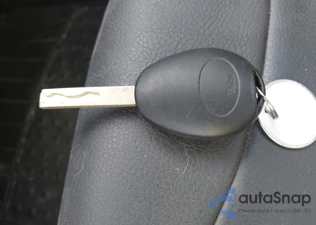 WMWRC33472TC37004: 43560409