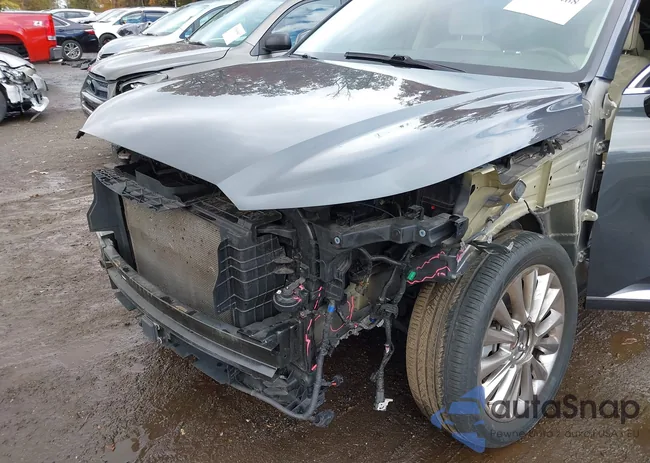 KM8R54HE9LU094680: 43560468