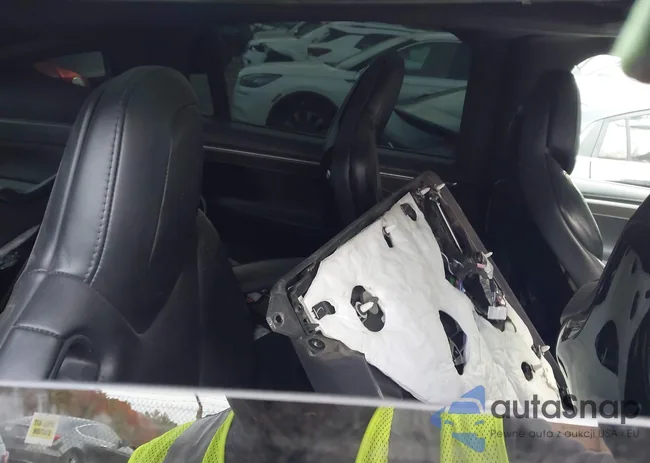 5YJXCBE28GF020410: 43560526