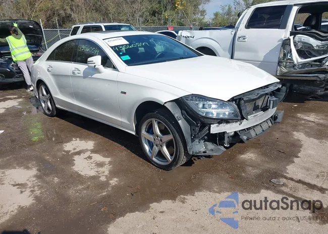 WDDLJ9BB8EA125266: 43560549