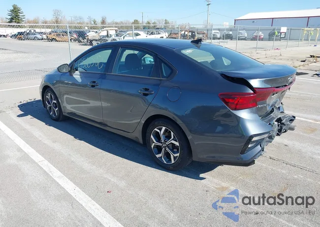 3KPF24AD3LE183452: 43560580