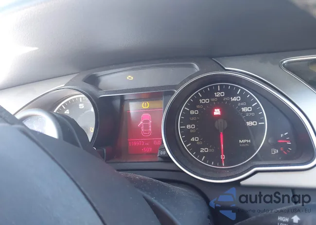 WAUGFAFR8CA027824: 43560825