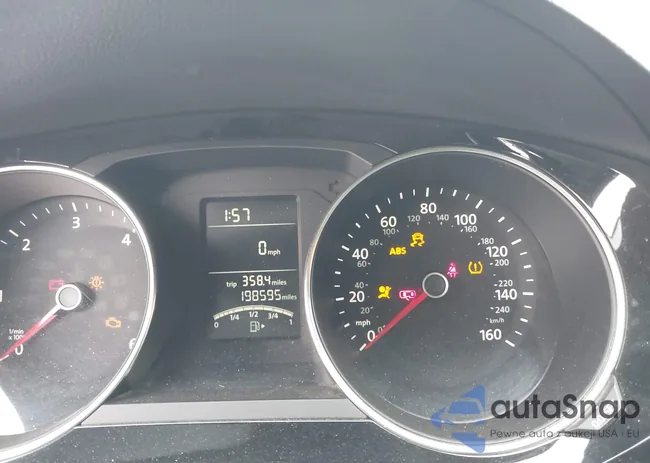 3VW3A7AJ9FM417615: 43560863