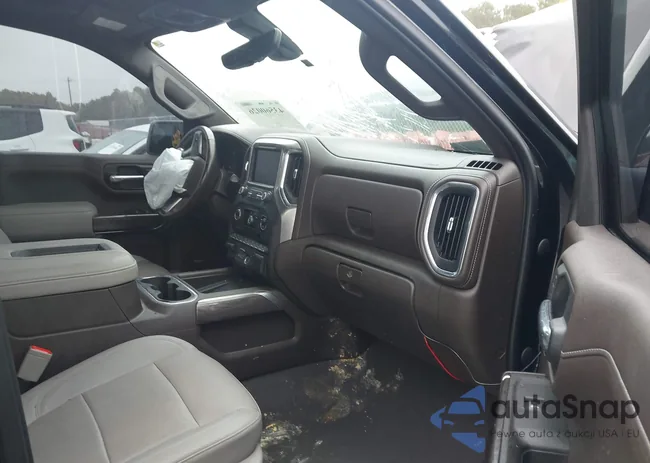 3GCUYGED6NG153001: 43560026