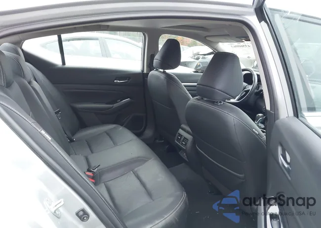 1N4BL4EW4PN303984: 43560063