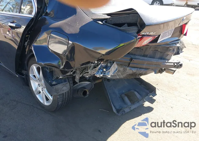 JH4CL96805C013776: 43560239