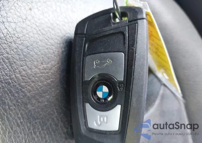 WBA3A5C59FF610982: 43560243