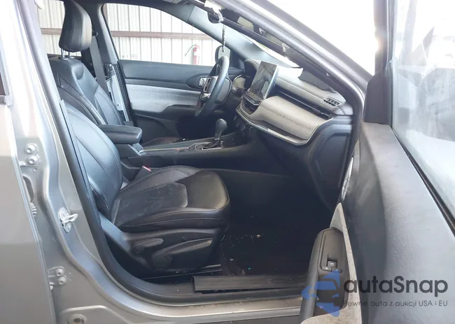 3C4NJDFN9RT579969: 43560299