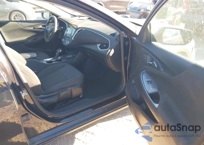 1G1ZD5STXPF231035: 43561448