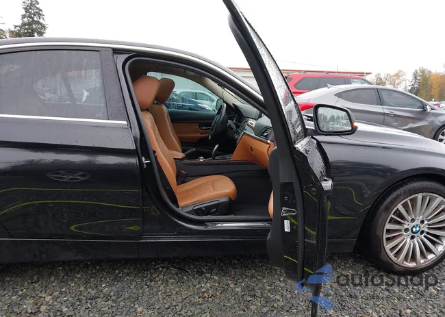 WBA3A9C55DF476475: 43561640