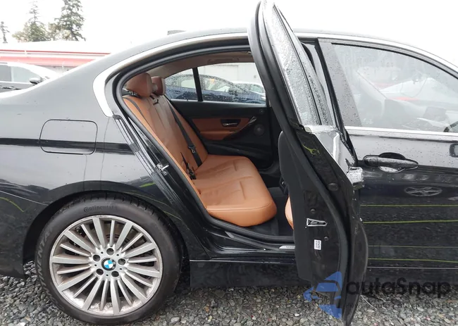 WBA3A9C55DF476475: 43561640